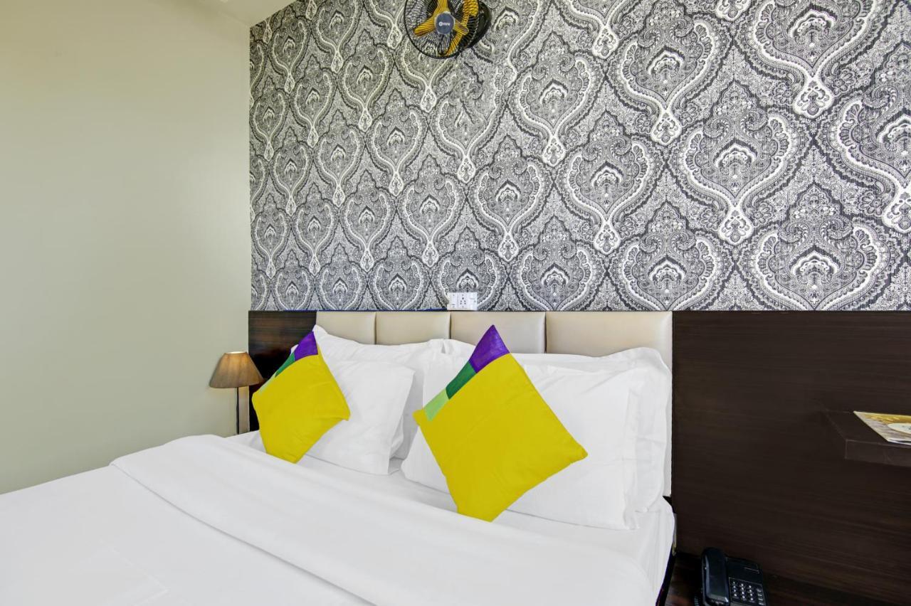 Itsy Hotels Crystal Palace With Valley View Shimla Buitenkant foto
