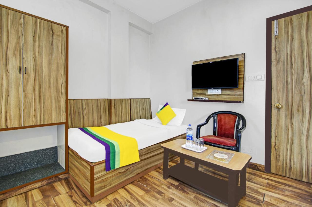 Itsy Hotels Crystal Palace With Valley View Shimla Buitenkant foto